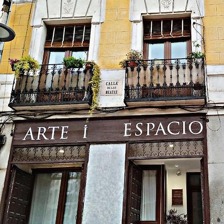 Arte I Espacio Home Madrid Exteriör bild